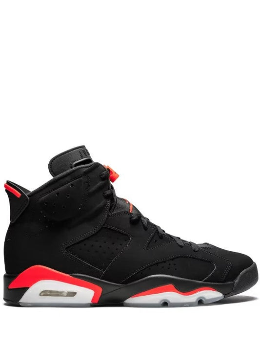 Retro “Infrared 2019” Sneaker.